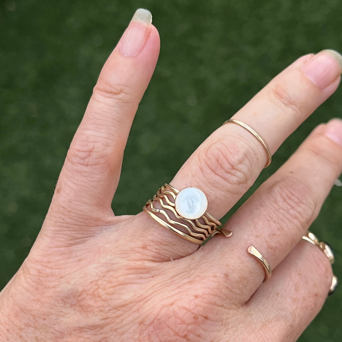 EBB MOTHER OF PEARL RING