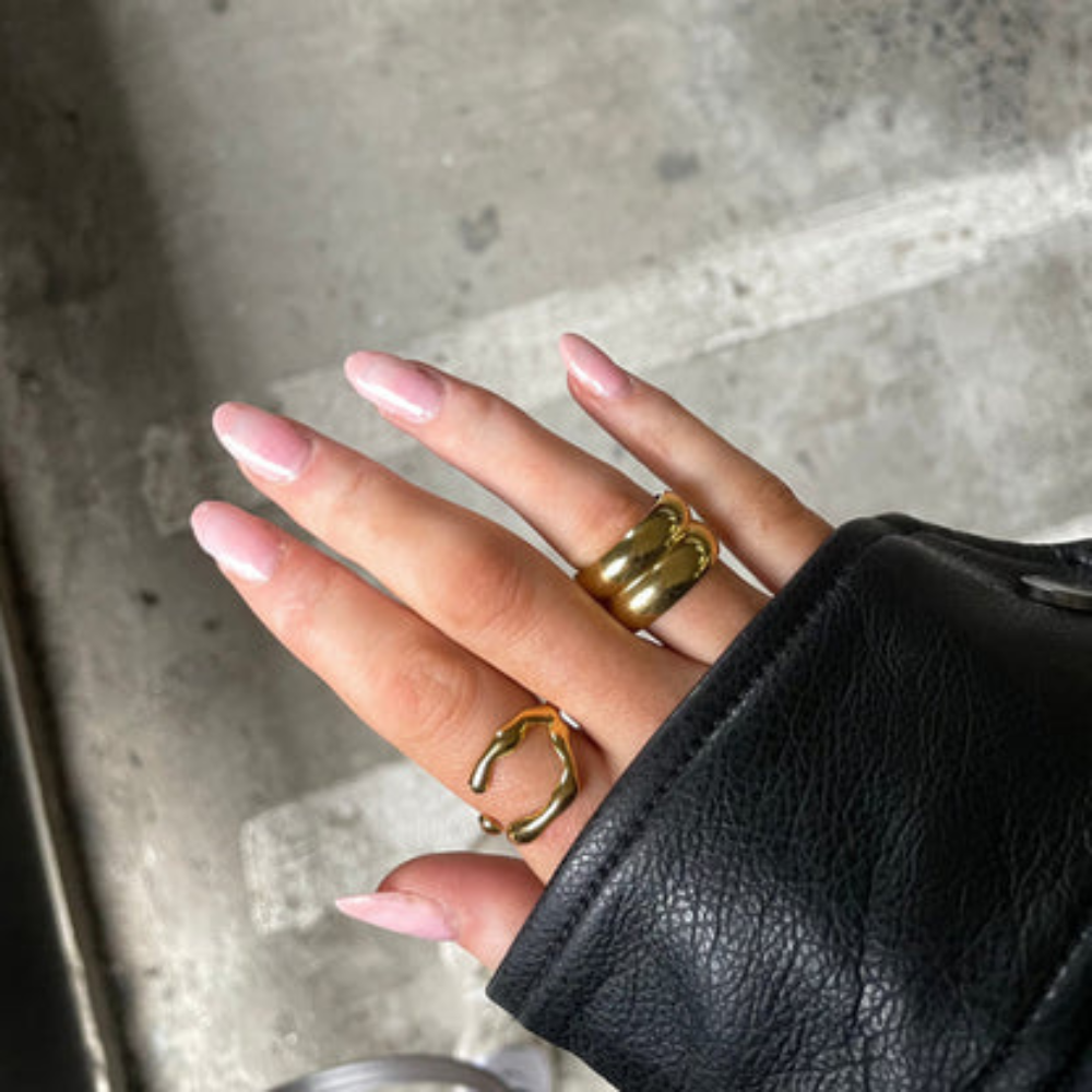 Adrianna Ring