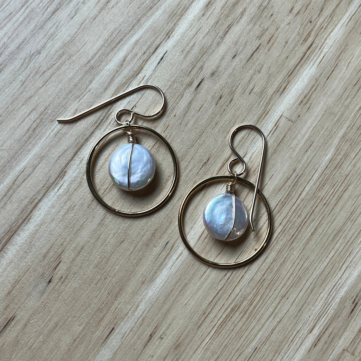 SEAGLOW COIN PEARL EARRINGS