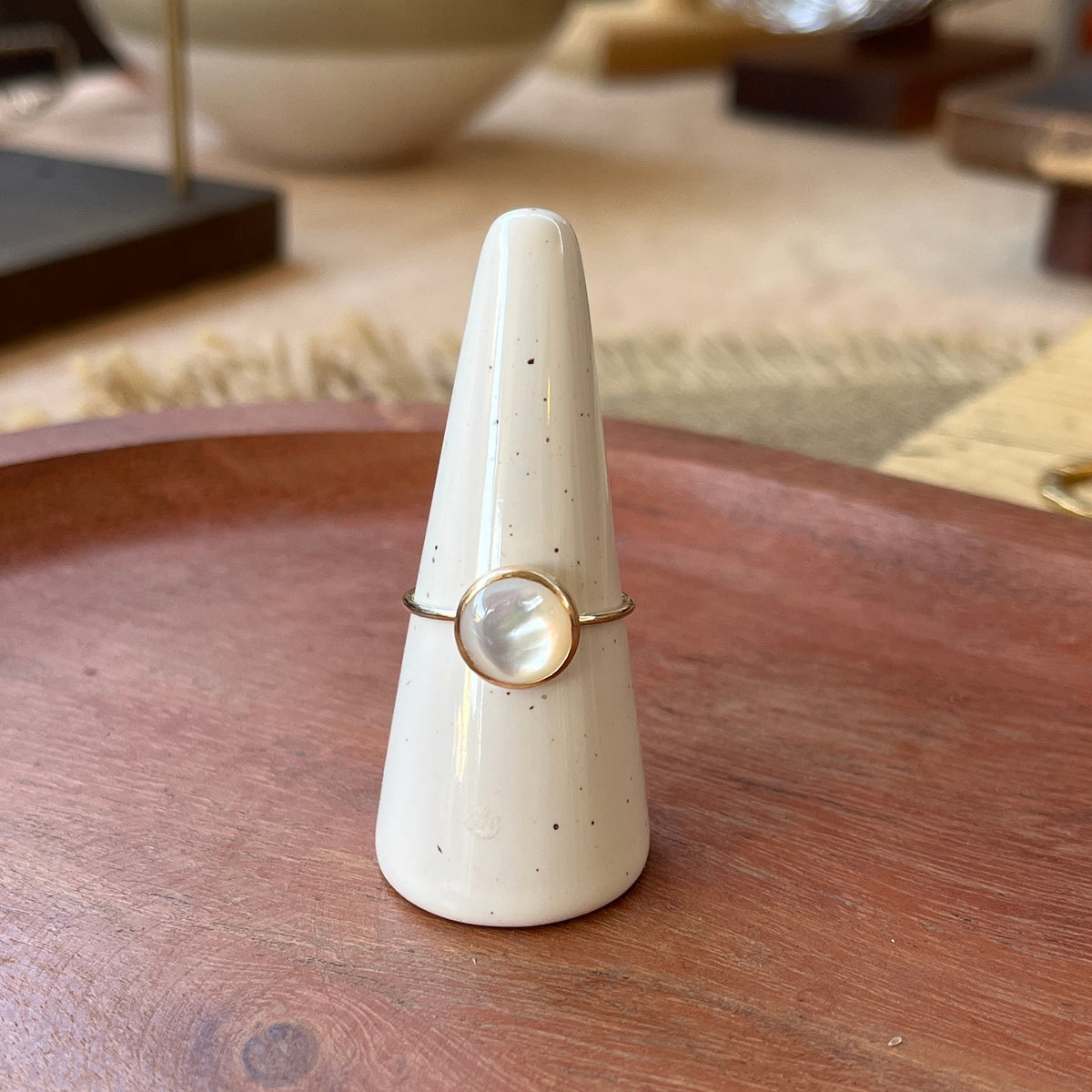 CALA MOTHER OF PEARL RING