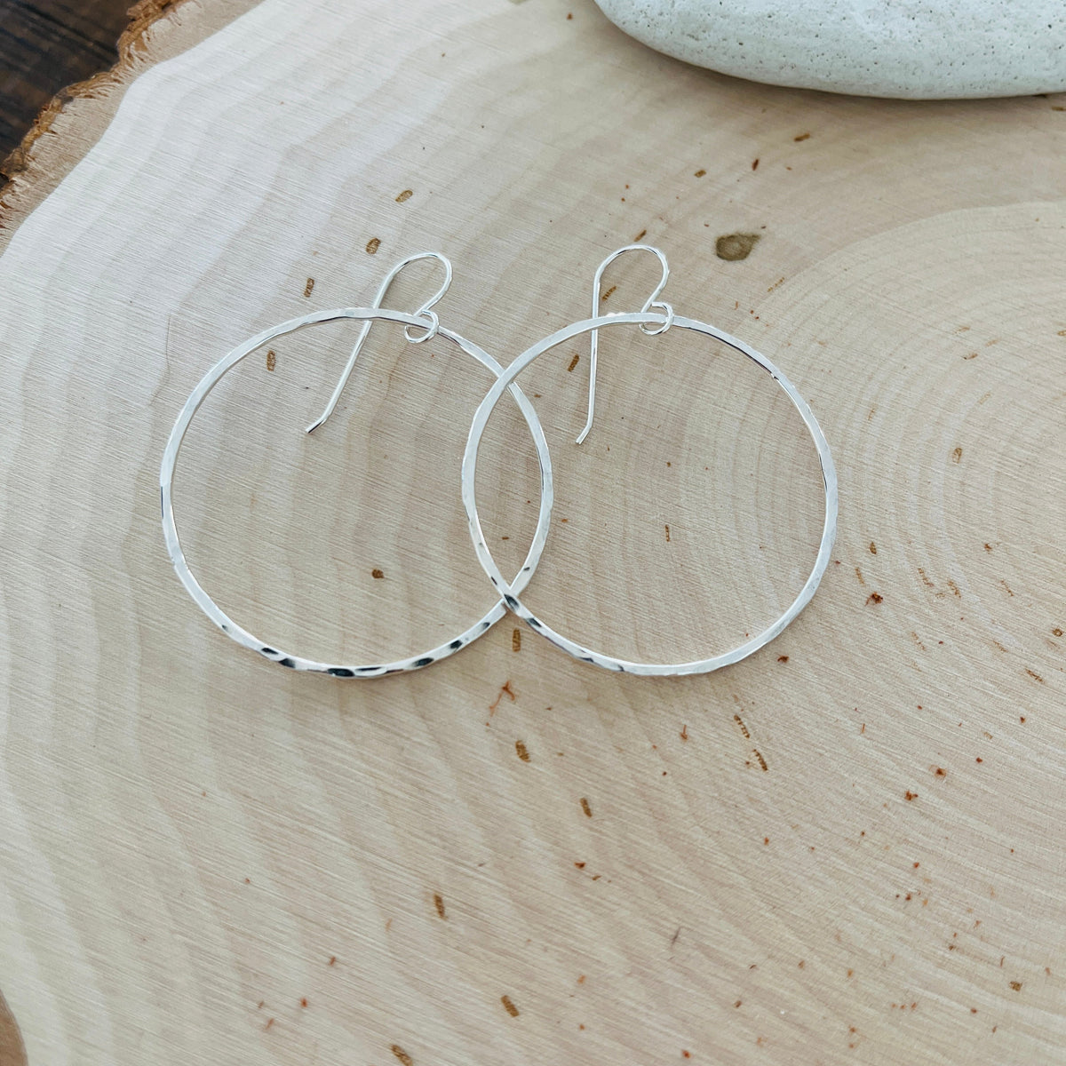 MEDIUM SKINNY BEACH HOOPS