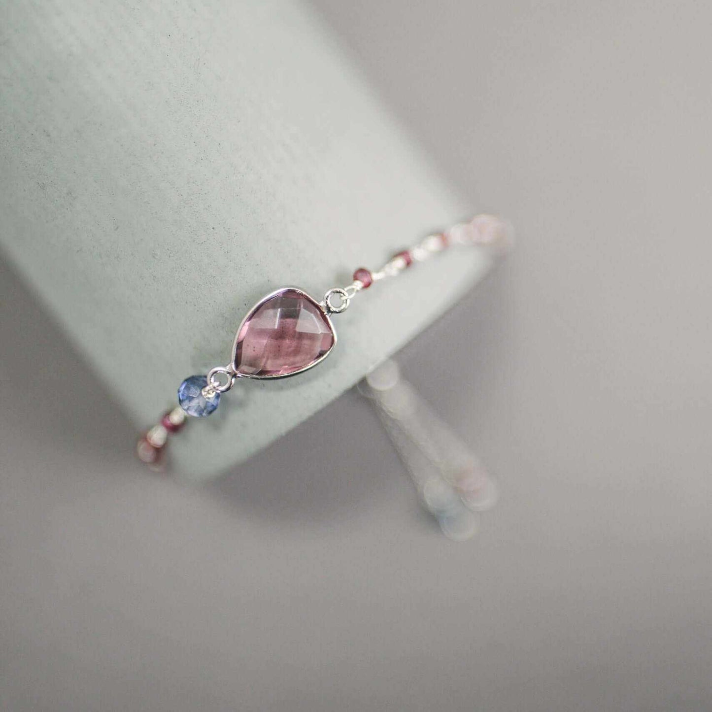 Green Amethyst Gold Isla BraceletLightweight and timeless, our Isla Bracelet is made to be cherished and worn often—adding polish to everyday looks while elevating special moments.
A modern classicBraceletsPARKEN JEWELRYVettedArcGreen Amethyst