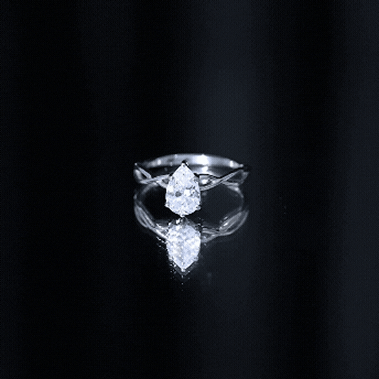 Lab Grown Diamond Pear Engagement Ring with Infinity Band