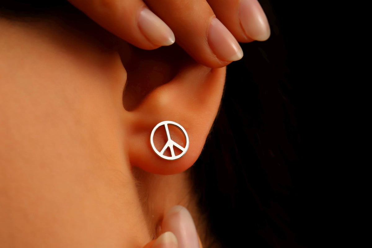 Silver & Shine Peace Sign Stud Earrings - Timeless 925 Sterling Silver Design