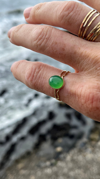 CHRYSOPRASE OVAL RING