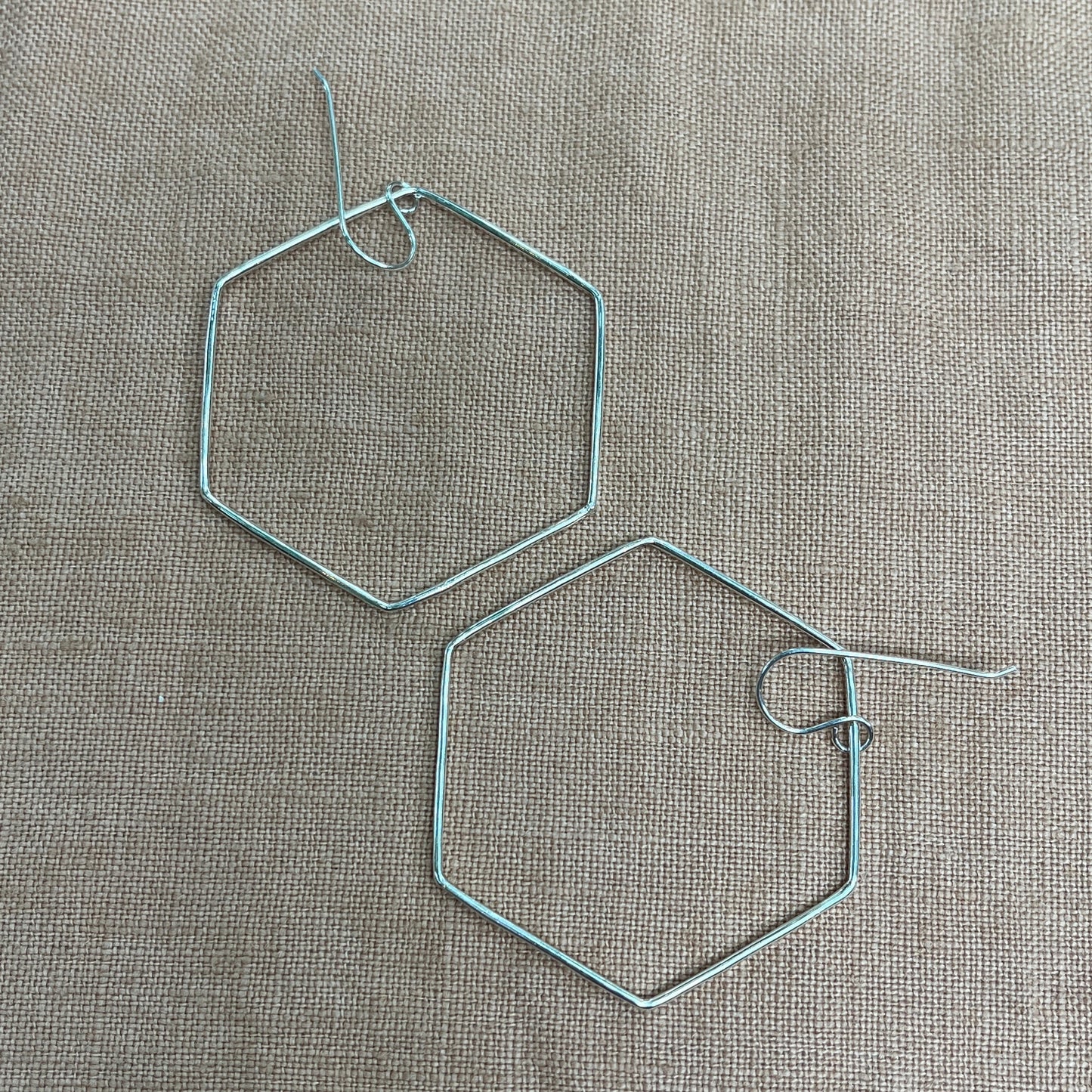 MIKA HEXAGON  HOOPS