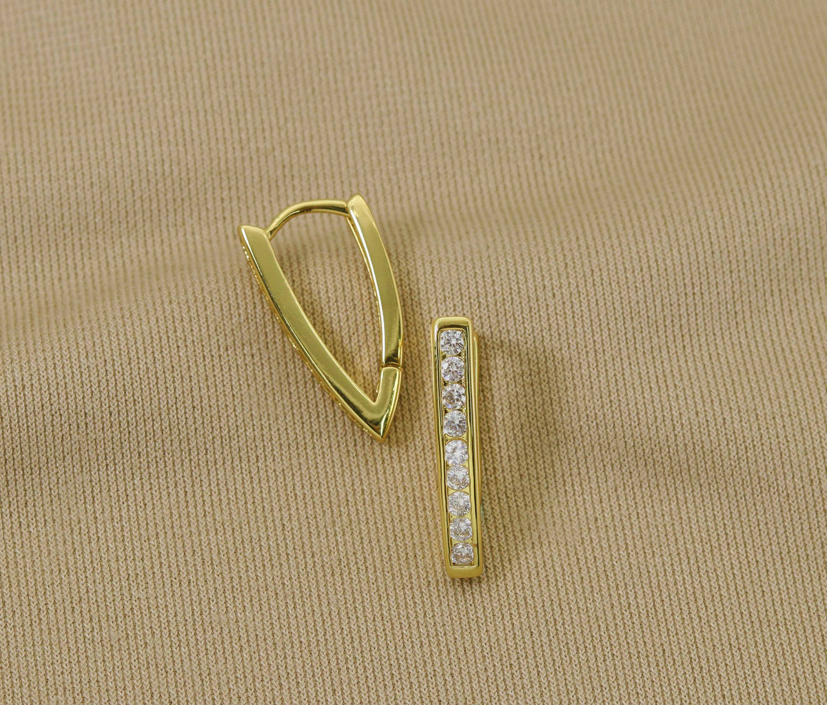 CZ Micro Pave Thin Triangle Shape Earring, Sku#Y624