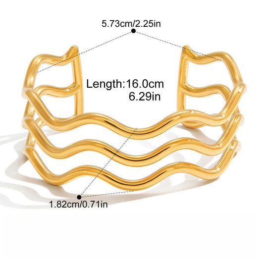 18K Gold Wave Bracelet