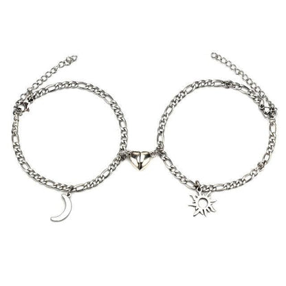 2pcs/set Stainless Steel Sun Moon Couple Bracelets Magnet Attraction Love Heart Shaped Charms Couples Bracelet Stainless Steel Chain Bracelets Charm Jewelry Matching Couple Bracelets