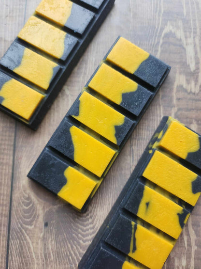 Speakeasy | Bourbon + Cedarwood | Wax Melts Rainy Morning Candles