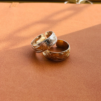 HIBISCUS BAND RING