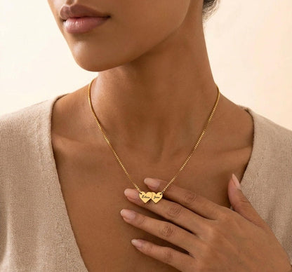 Heart-shaped interlocking custom name necklace