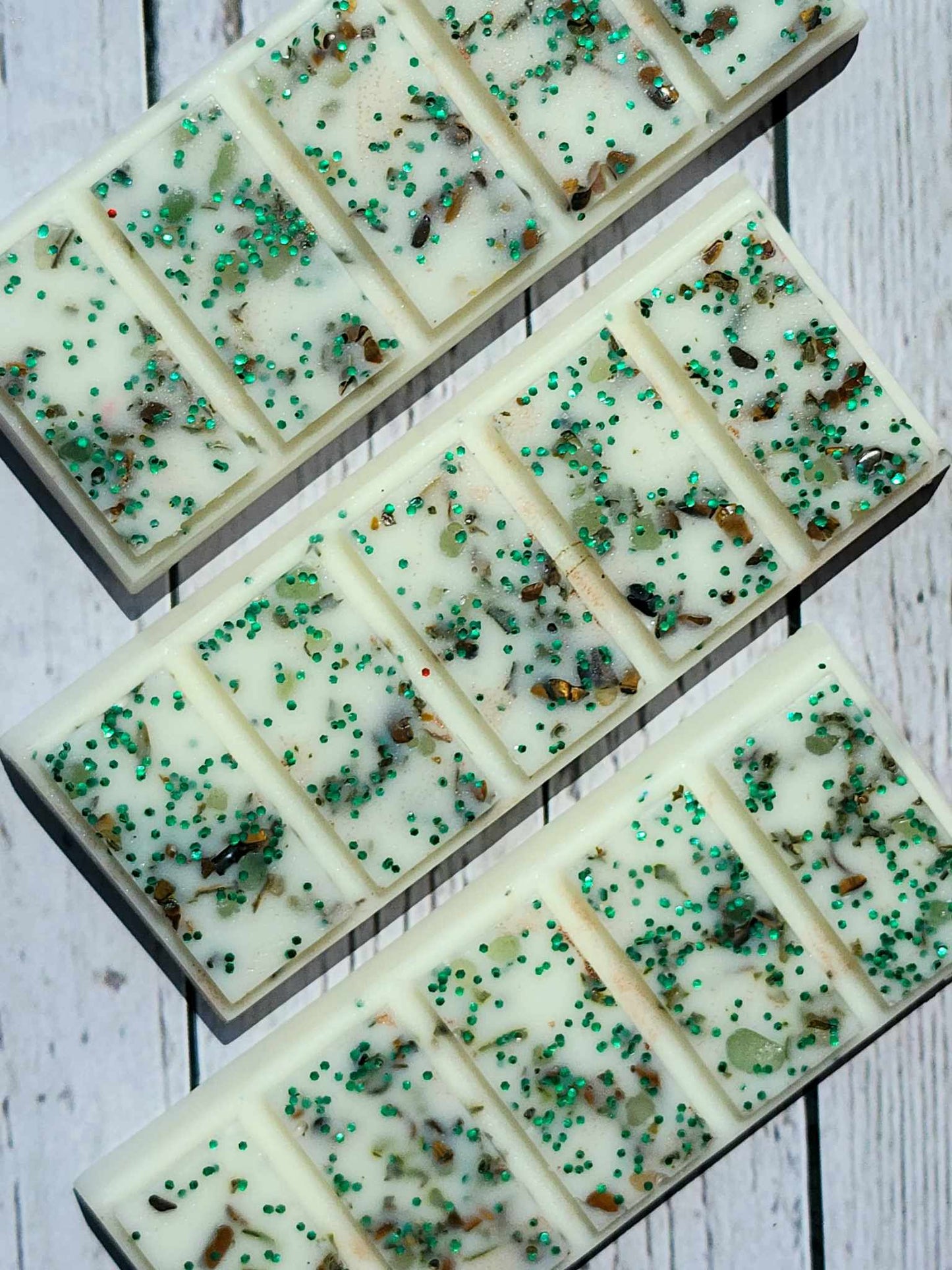 Groovy Patchouli | Wax Melts Rainy Morning Candles