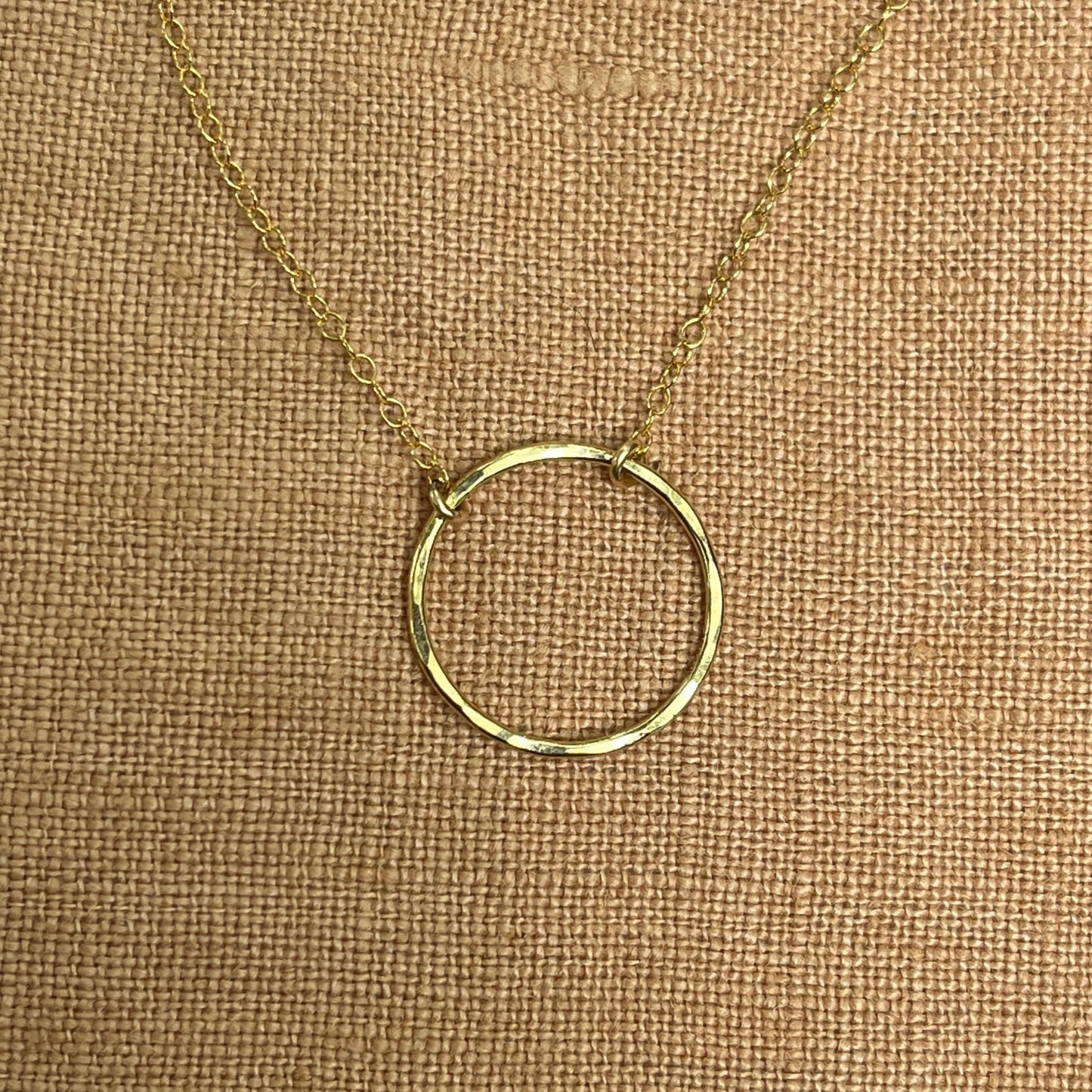 SMALL OLIVIA NECKLACE