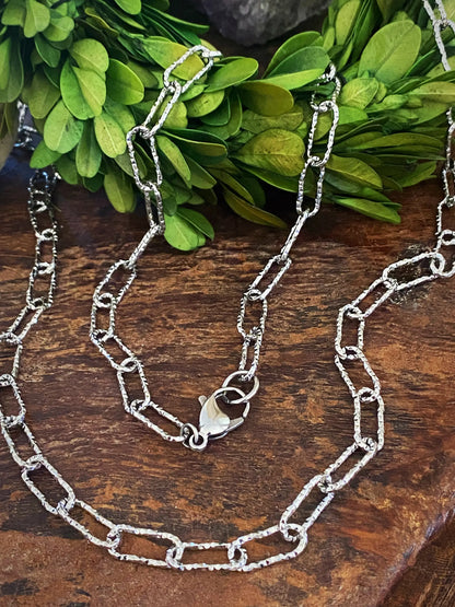 STATEMENT PAPERCLIP NECKLACE Bellaforma Jewelry