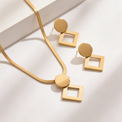 Cross-border European American Geometric Square Pendant Jewelry Set, French Vintage Unique Premium Texture Matching Necklace & Earrings For Women