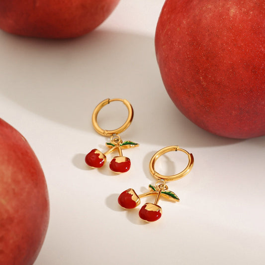 18K Gold Cherry Shaped Earrings With Exquisite And Unique Design