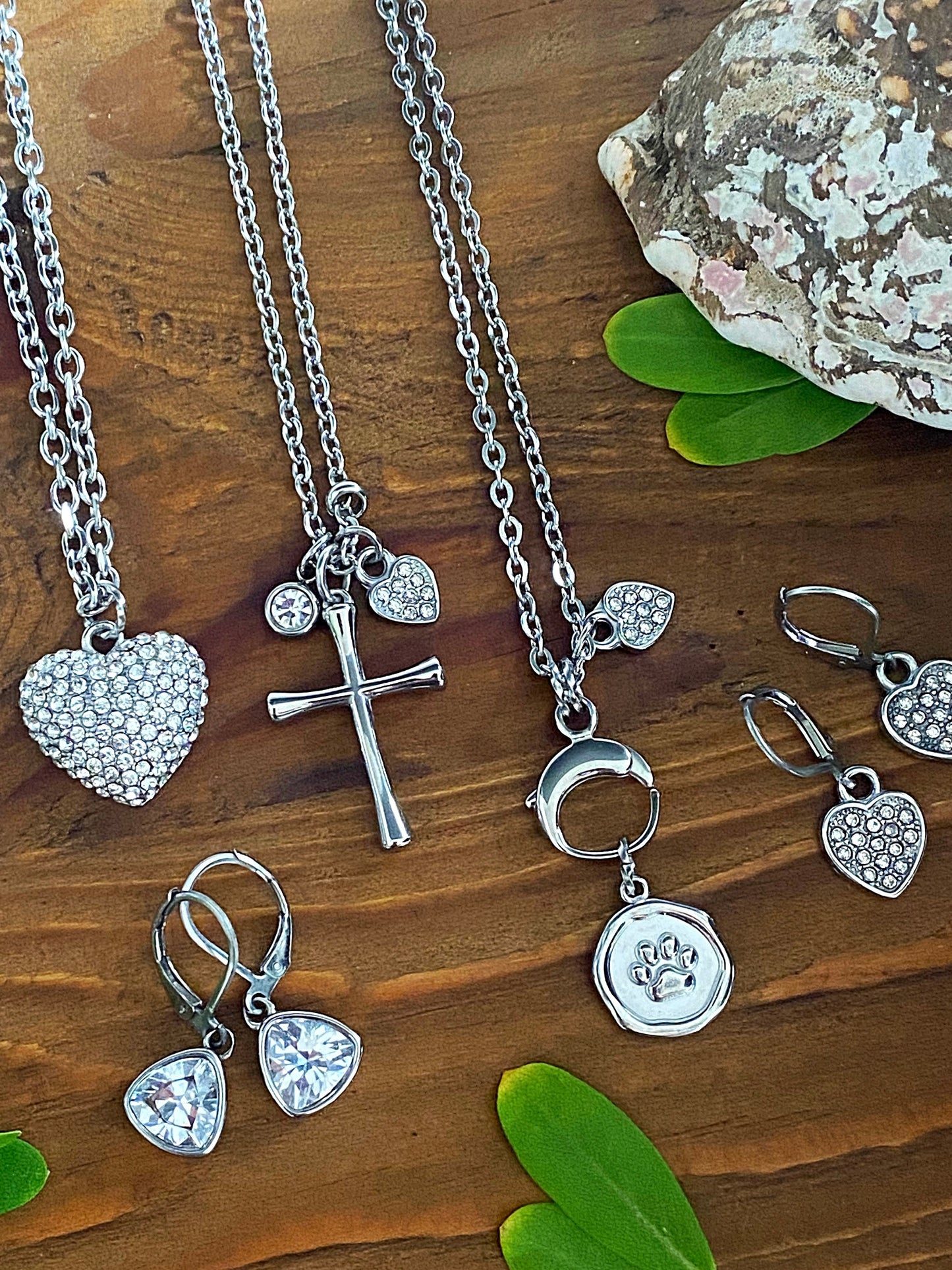 DAINTY CROSS NECKLACE Bellaforma Jewelry