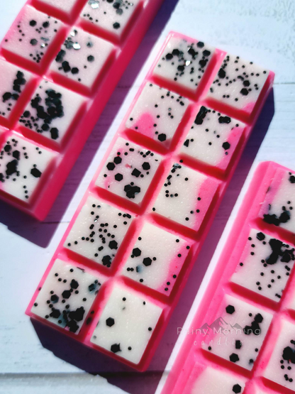 Pink Dragonfruit | Wax Melts Rainy Morning Candles