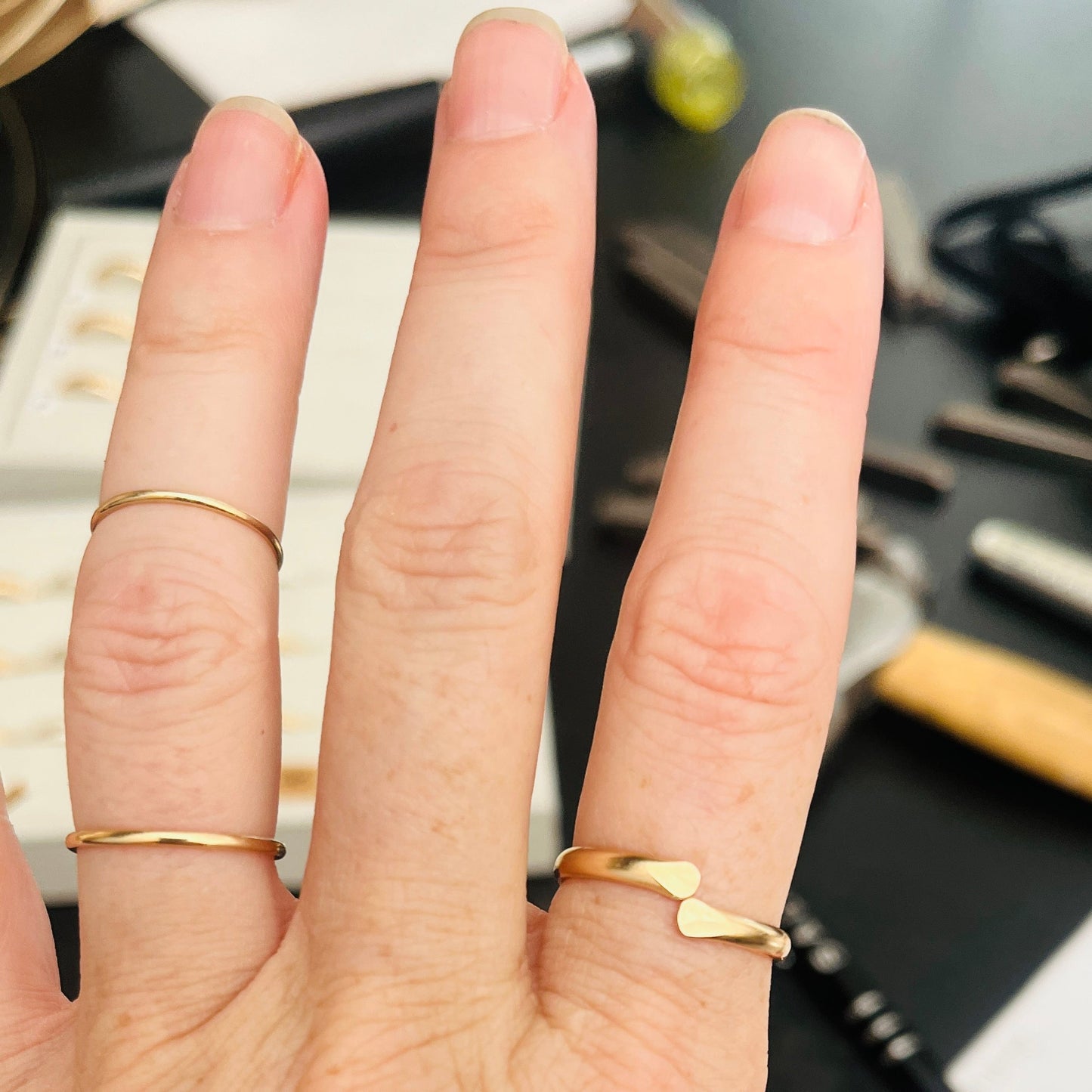 HUG RING