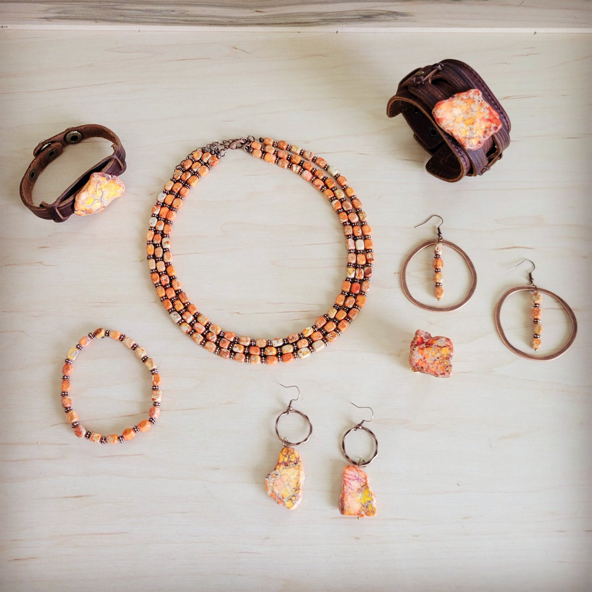 Western Copper Hoop Earrings w/ Orange Regalite 100e
