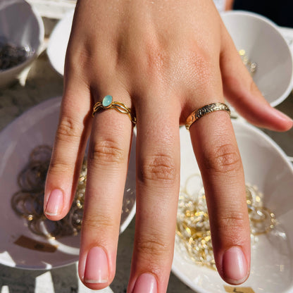 FLORAL BAND RING