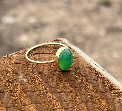 CHRYSOPRASE OVAL RING