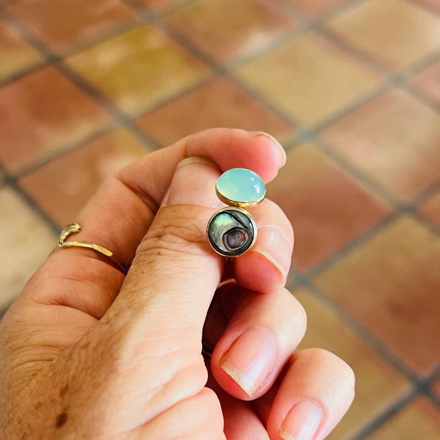 SOLEA ABALONE RING
