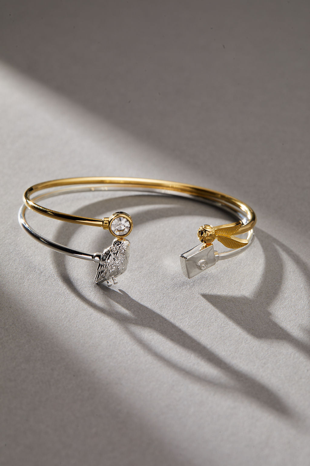 Harry Potter™ Golden Snitch + Crystal Flex Cuff ALEX AND ANI