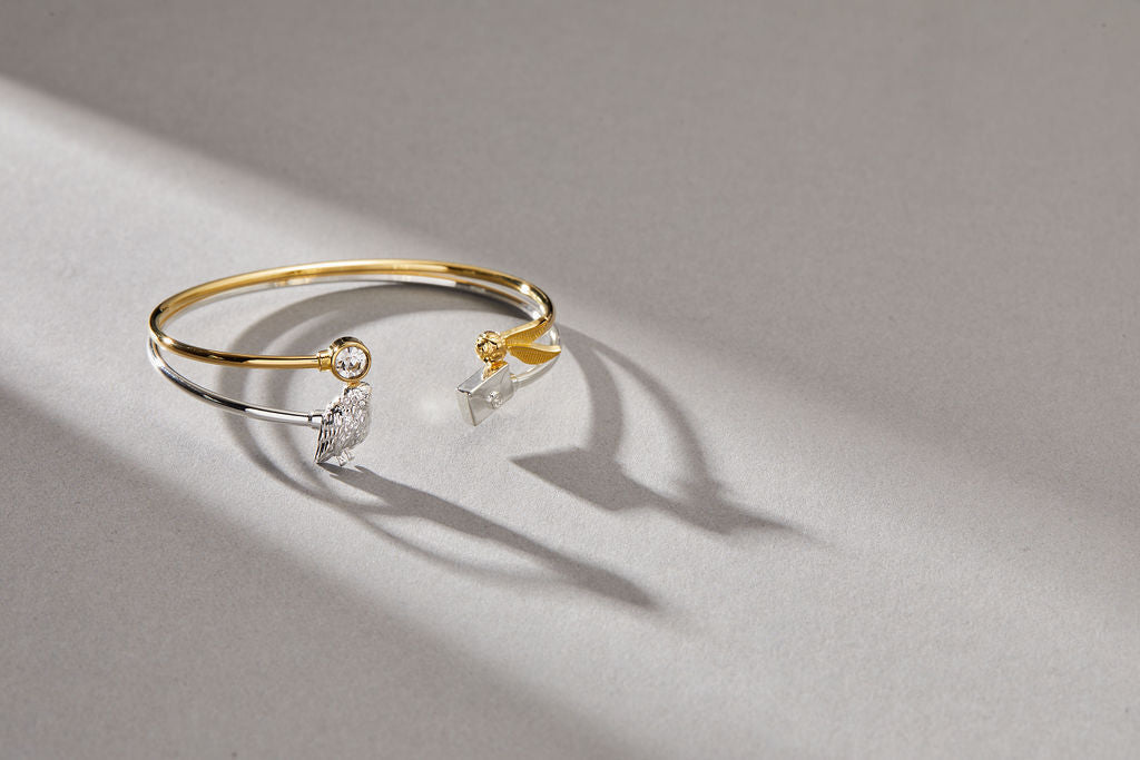 Harry Potter™ Golden Snitch + Crystal Flex Cuff ALEX AND ANI