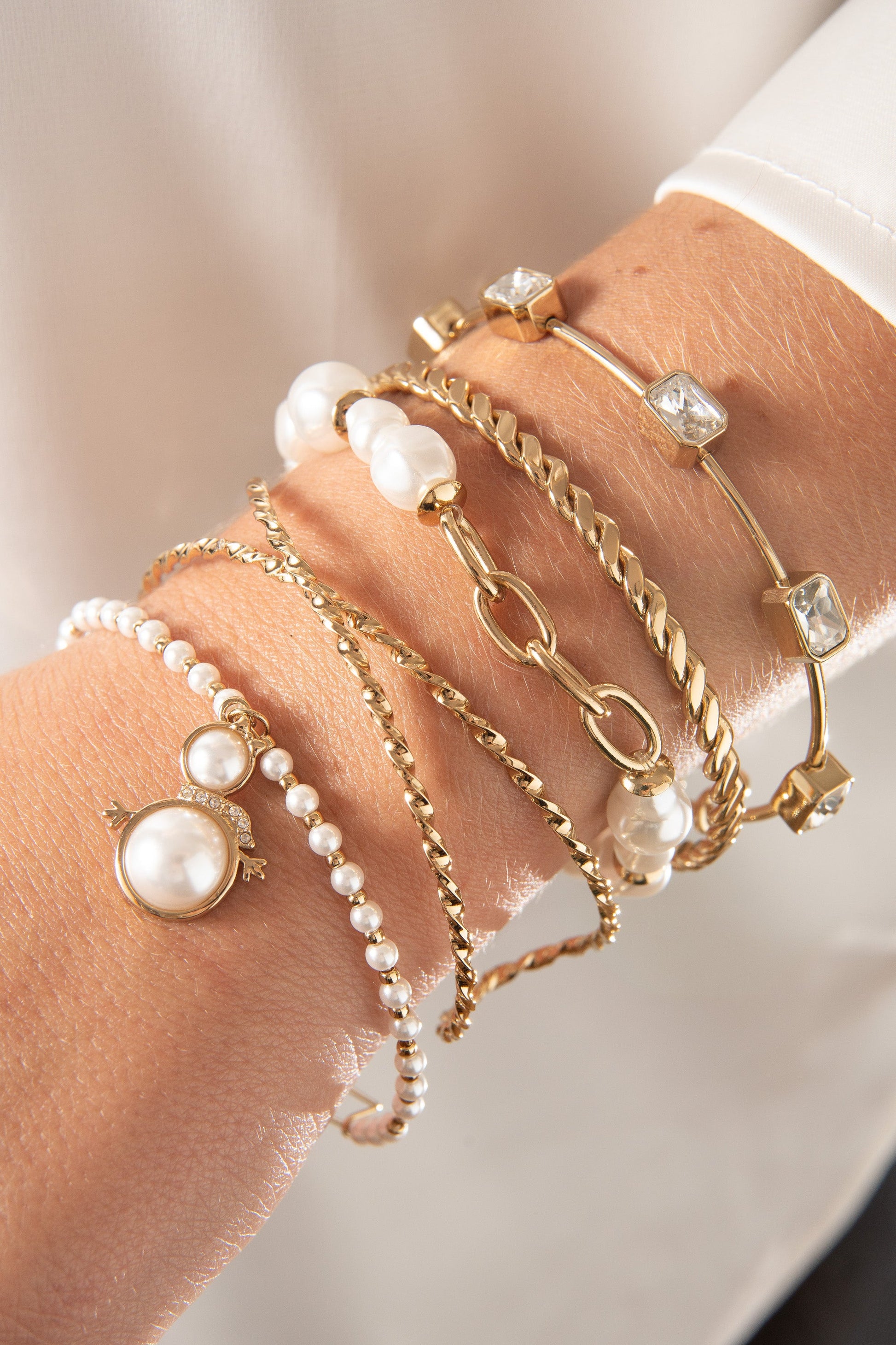 Twisted Crystal Cuff ALEX AND ANI