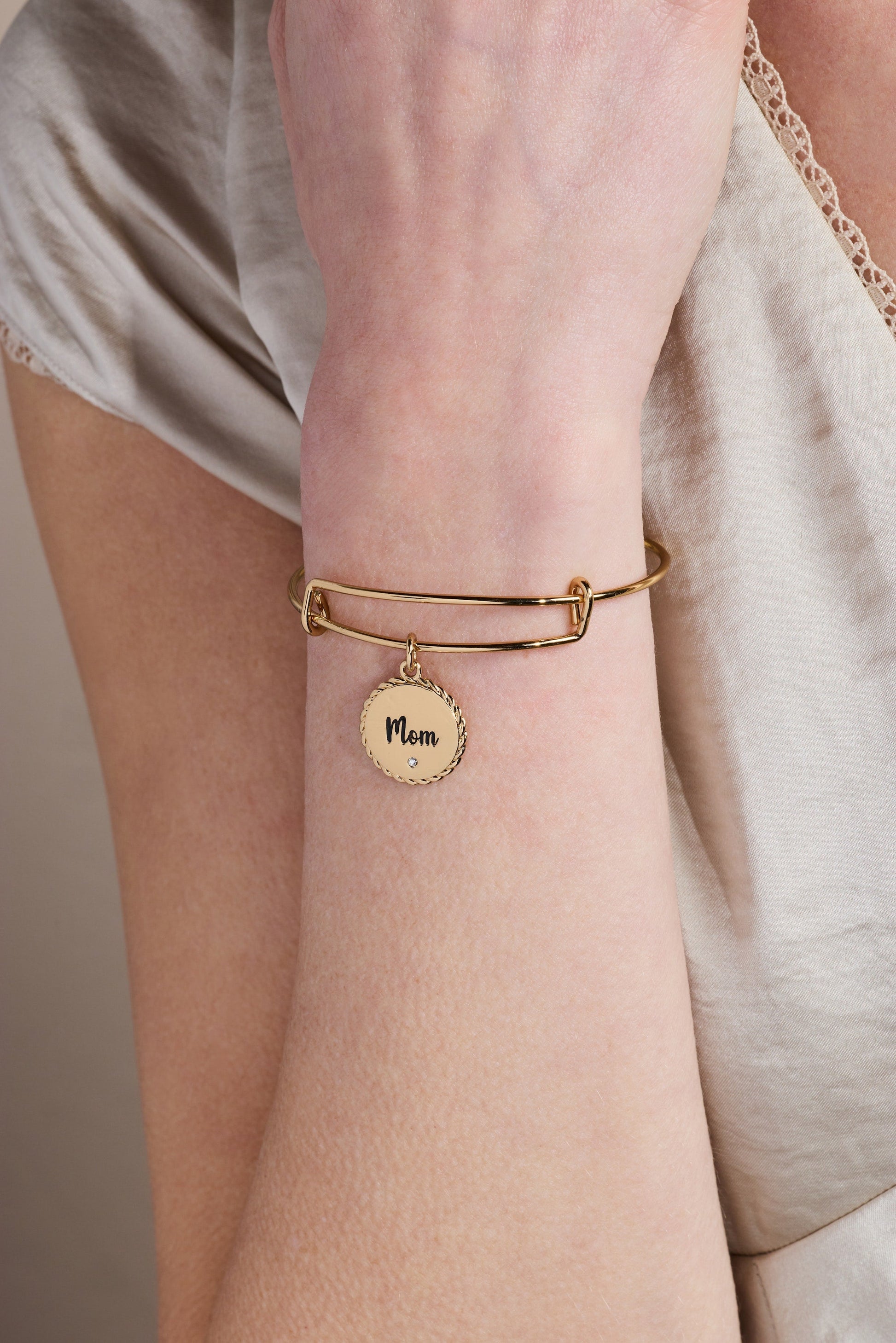 Mom 'Bonded By Love, Connected For Life' Charm Bangle ALEX AND ANI