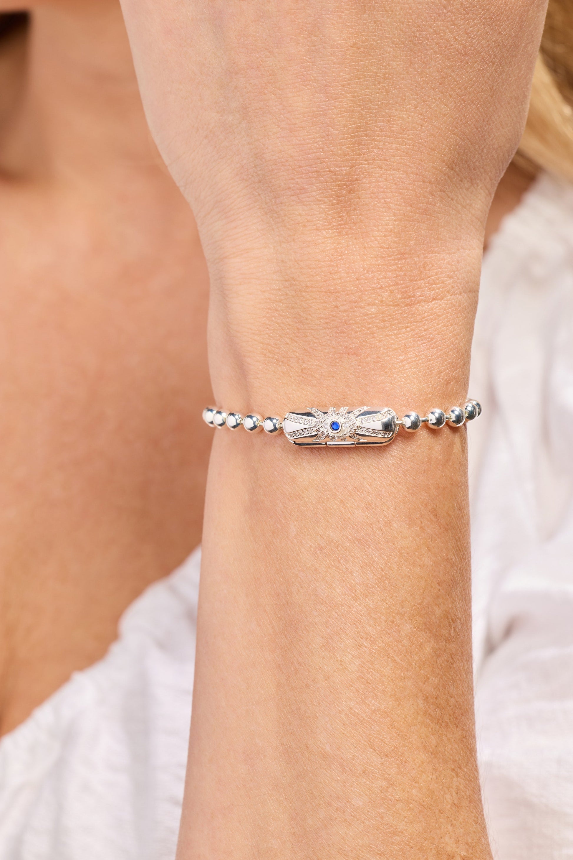 Evil Eye Barrel Closure Bracelet ALEX AND ANI