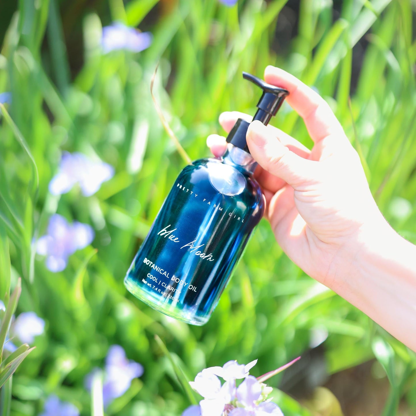 Blue Bloom Natural Botanical Body Oil Pretty farm girl