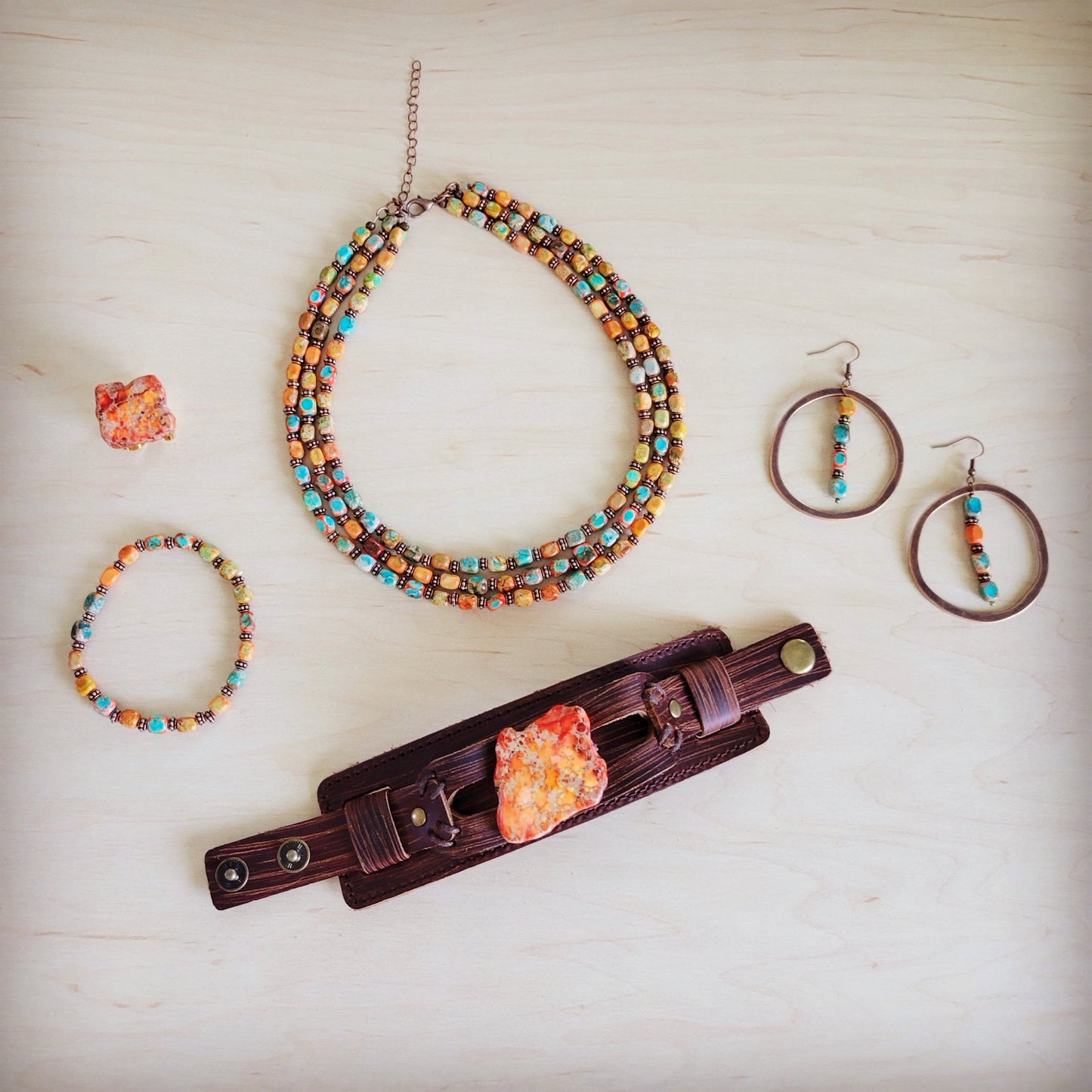 Western Copper Hoop Earrings w/ Sunrise Regalite 100f