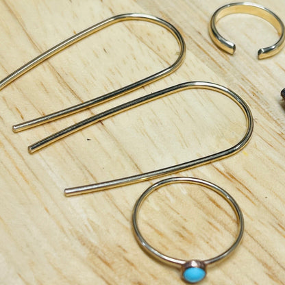 U EARRINGS