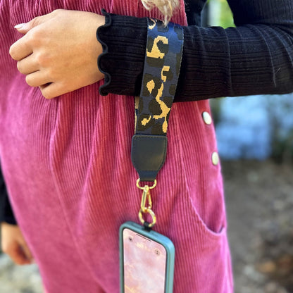Clip & Go Strap with Pouch - Leopard Collection SaveTheGirls