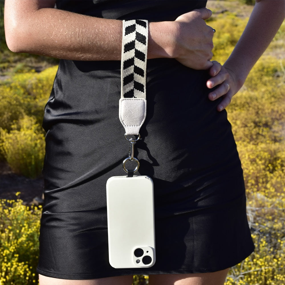 Clip & Go Strap w/Zippered Pouch Chevron SaveTheGirls