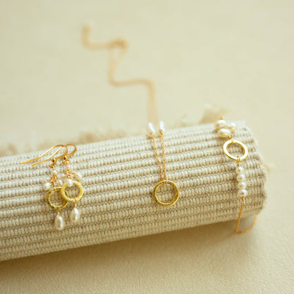Pearl Solara Necklace