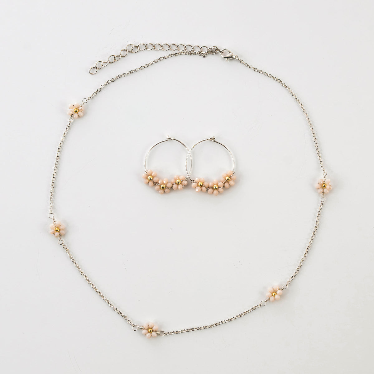 Daisy silver earrings