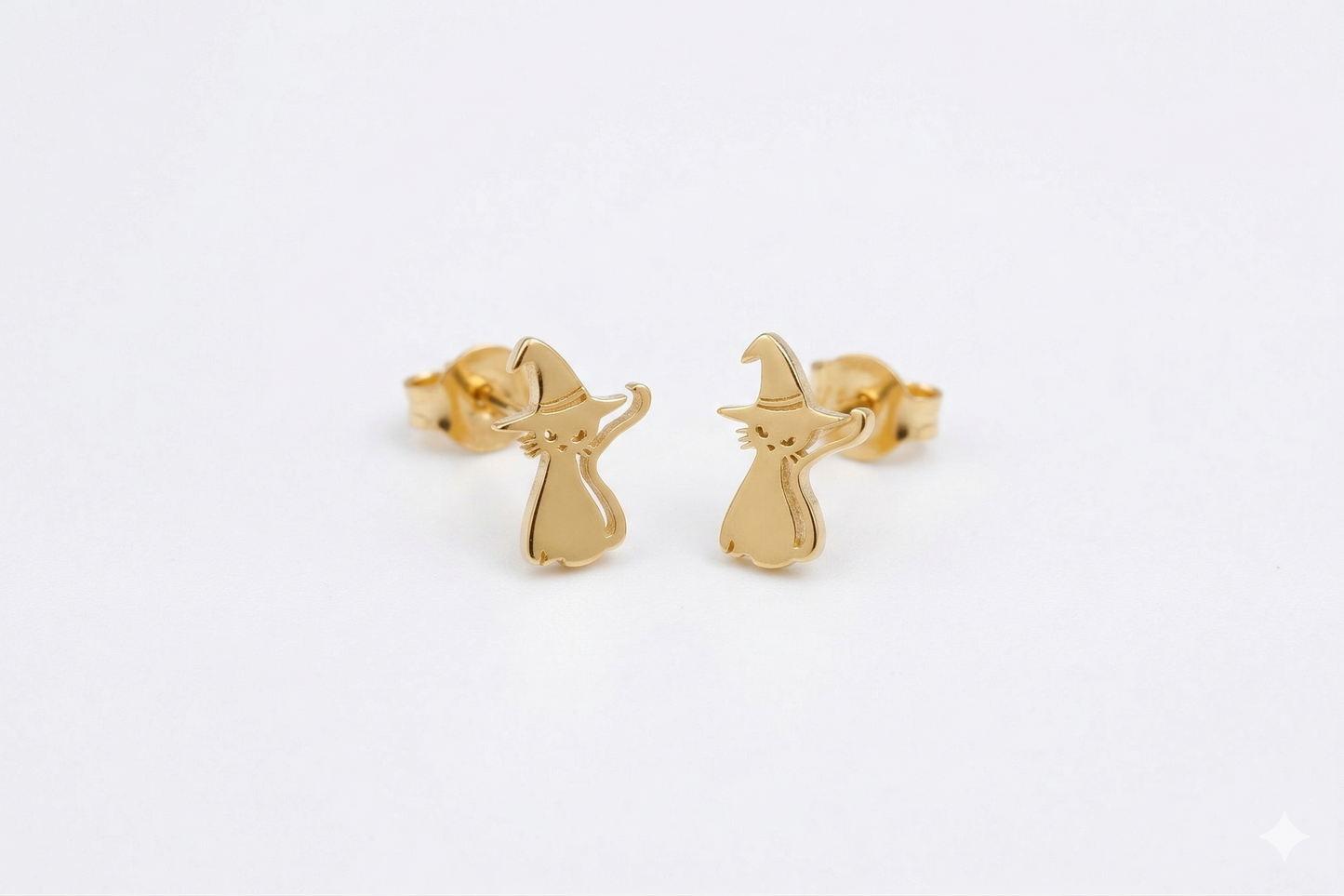 Witchy Vibes: Enchanting Cat Earrings for Spooky Style