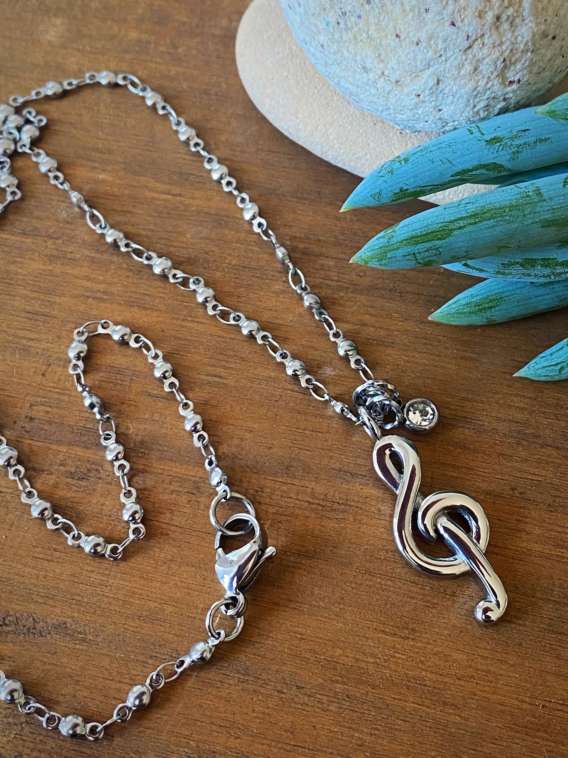MUSICAL NOTE NECKLACE Bellaforma Jewelry