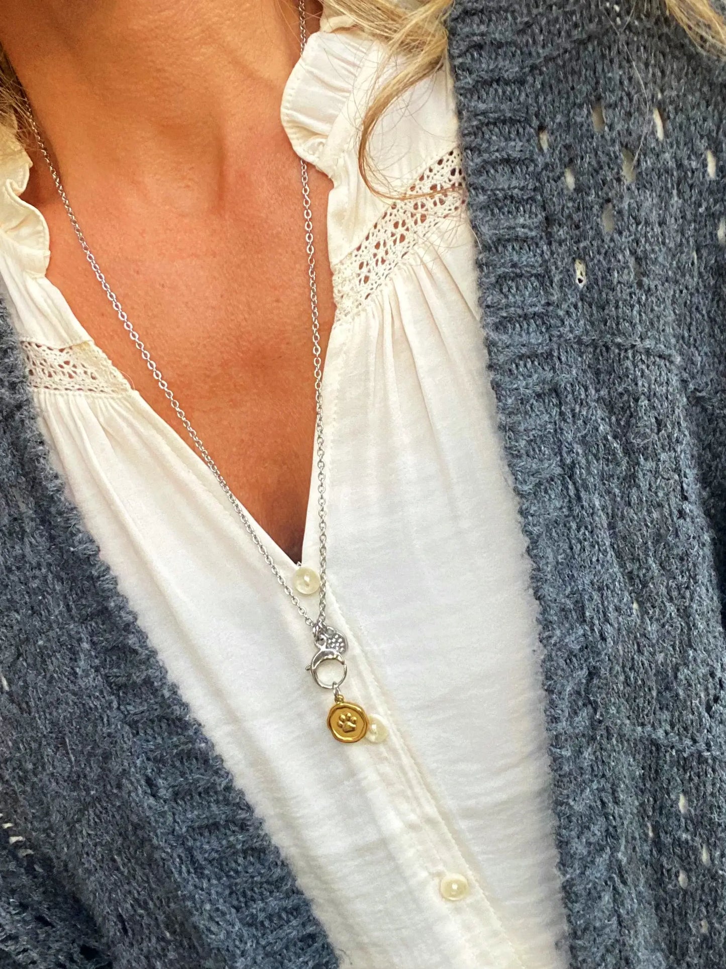 PAW PRINT NECKLACE Bellaforma Jewelry