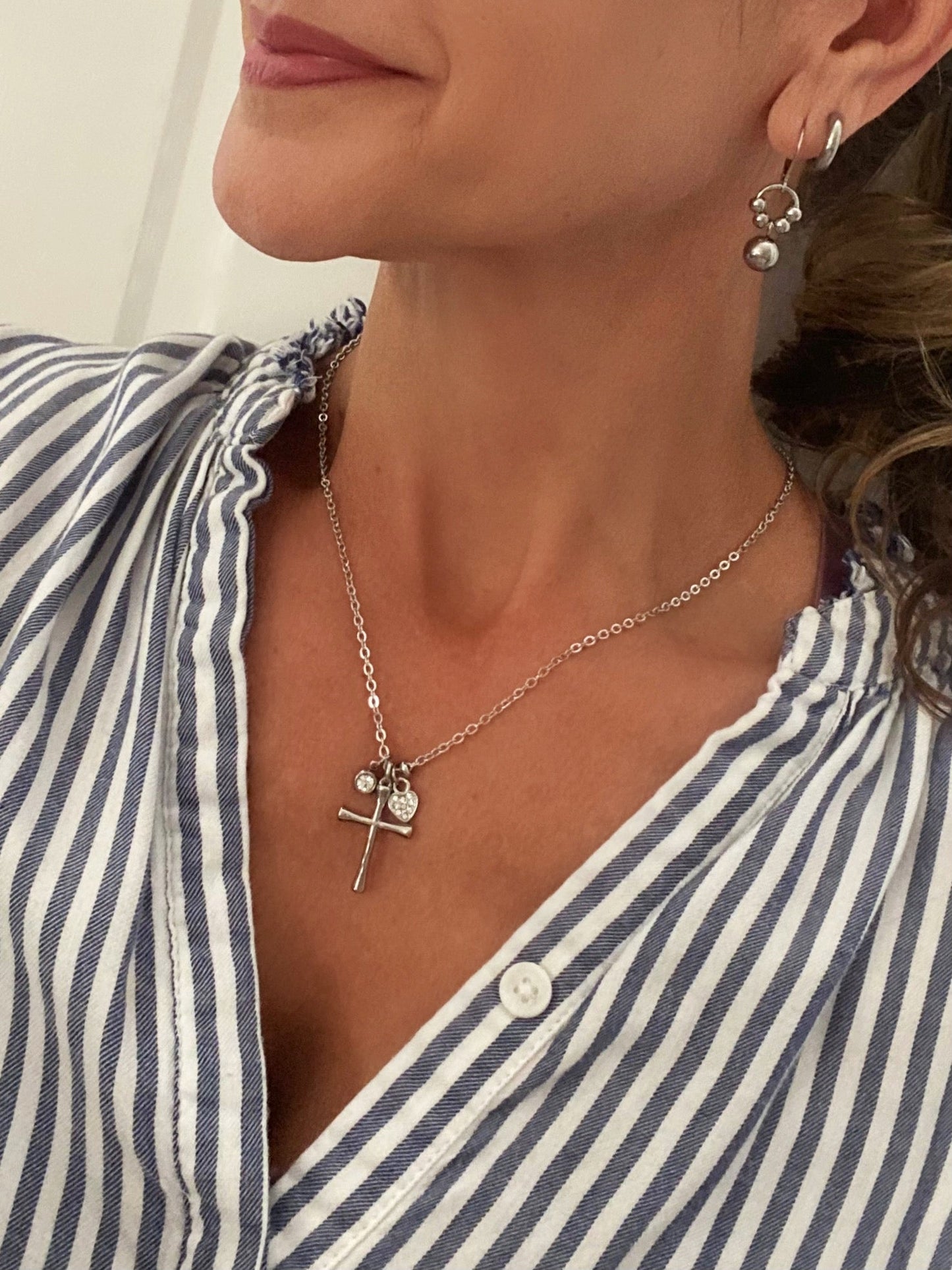 DAINTY CROSS NECKLACE Bellaforma Jewelry