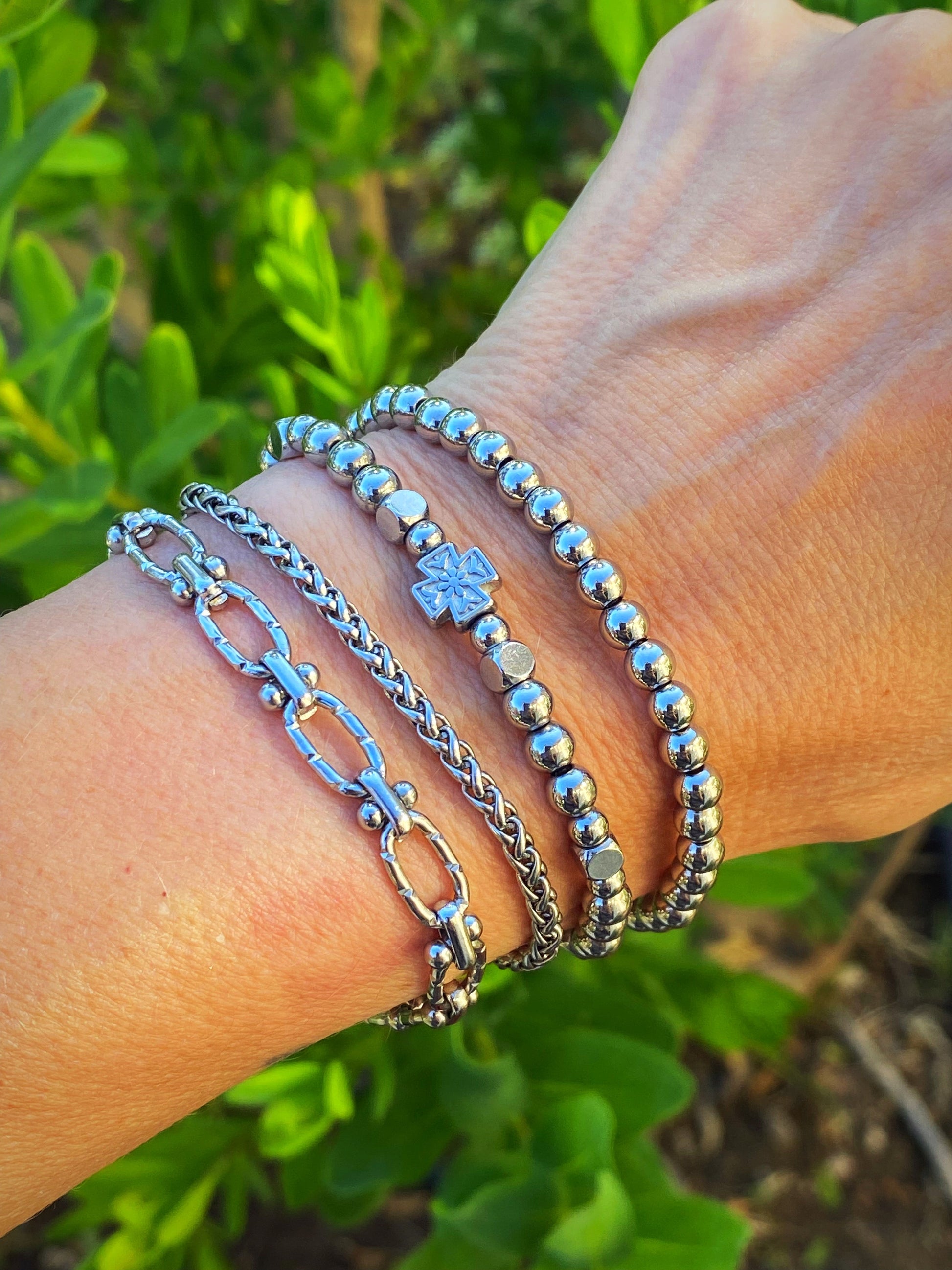 CLASSIC BEADED BRACELET Bellaforma Jewelry