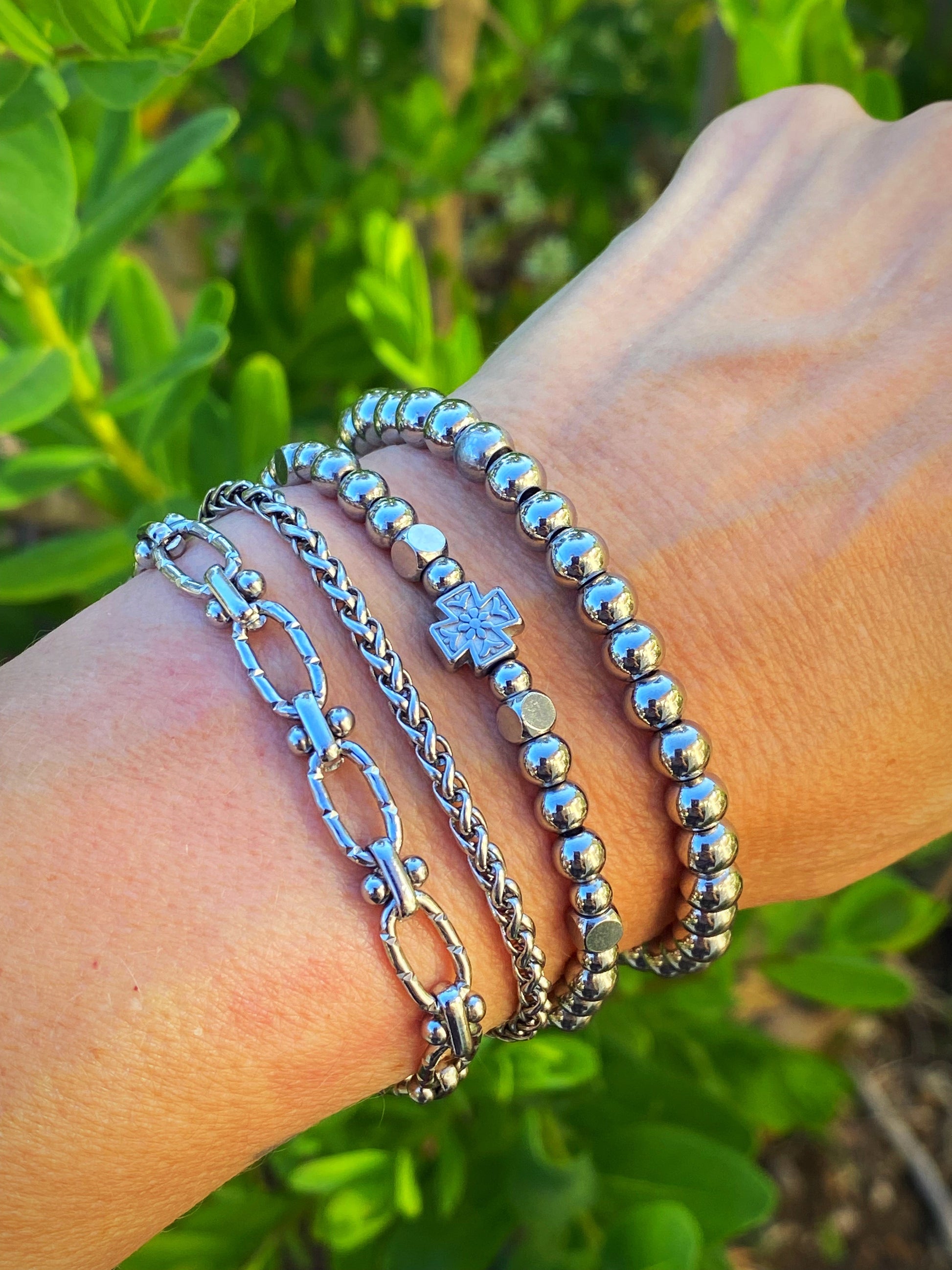 CLASSIC BEADED BRACELET Bellaforma Jewelry