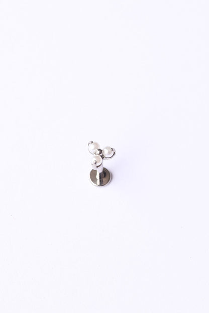 Pearl Trio Flat Back Stud