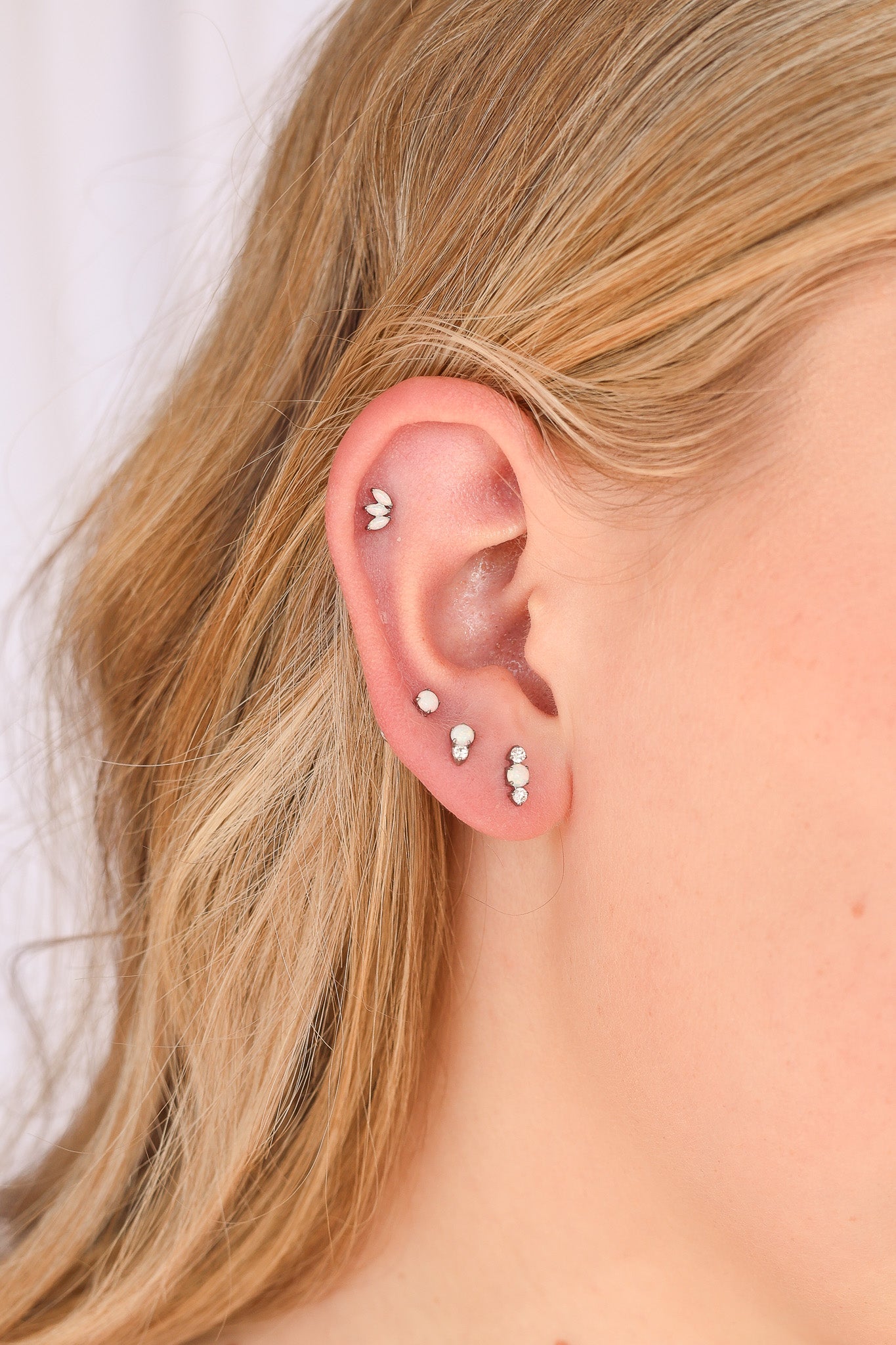 Callie Flat Back Stud
