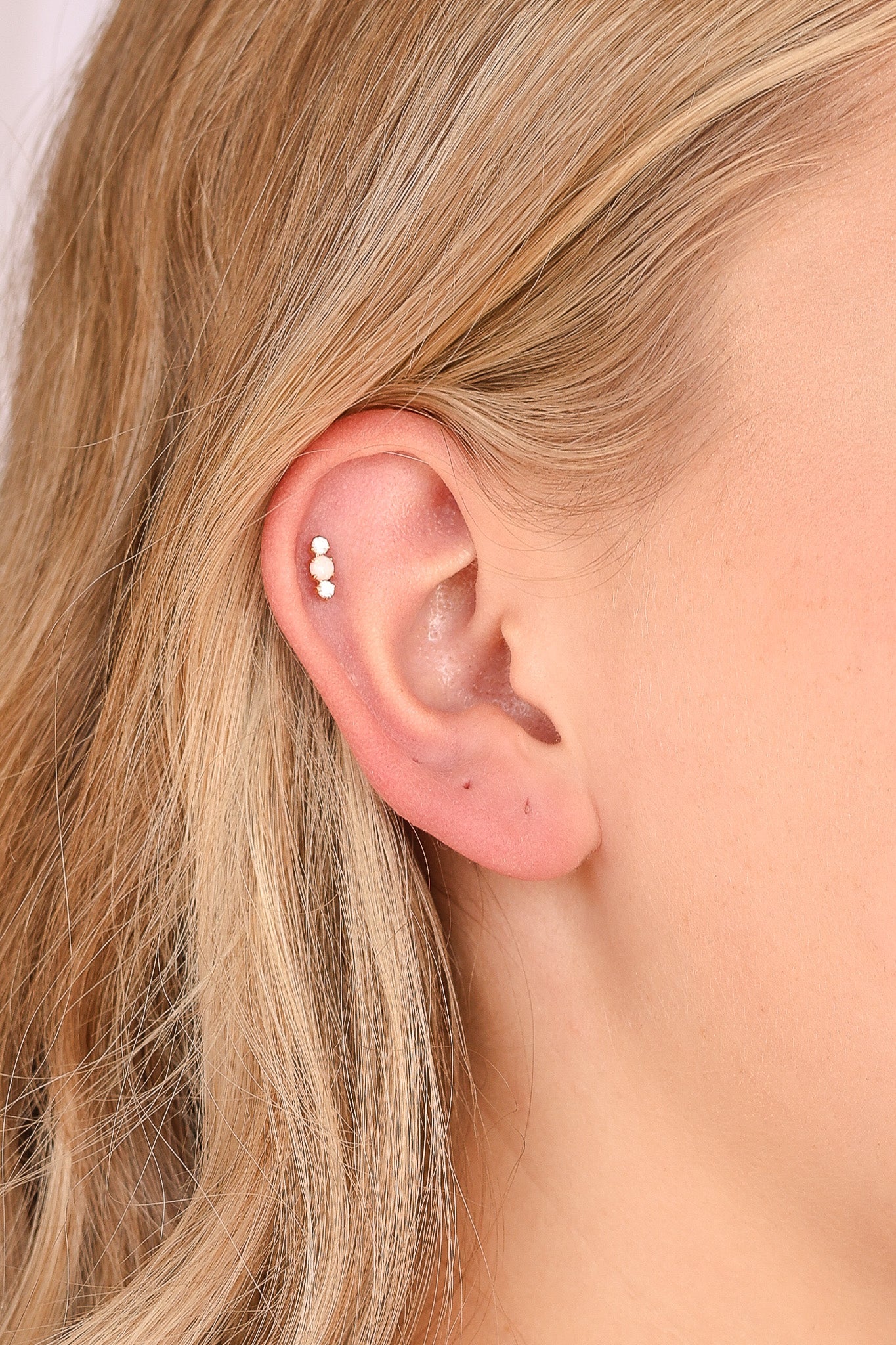 Callie Flat Back Stud