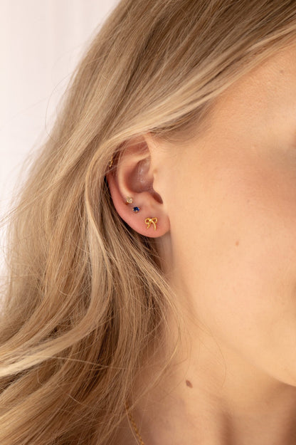Bow Flat Back Stud